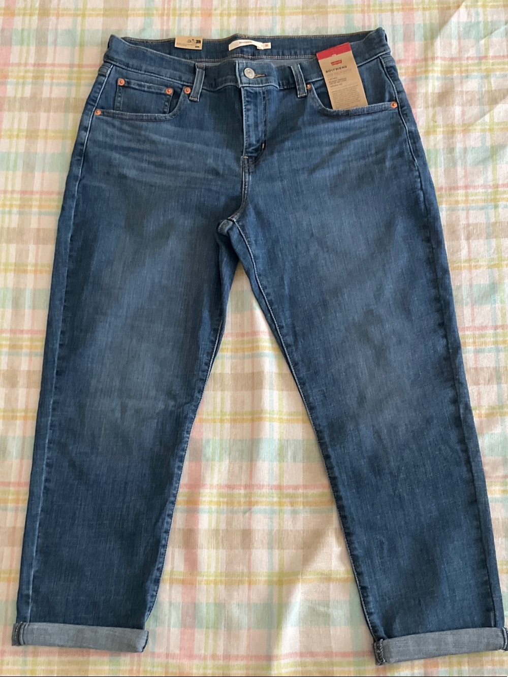 Levi's Slim Fit Jeans in Medium Blue